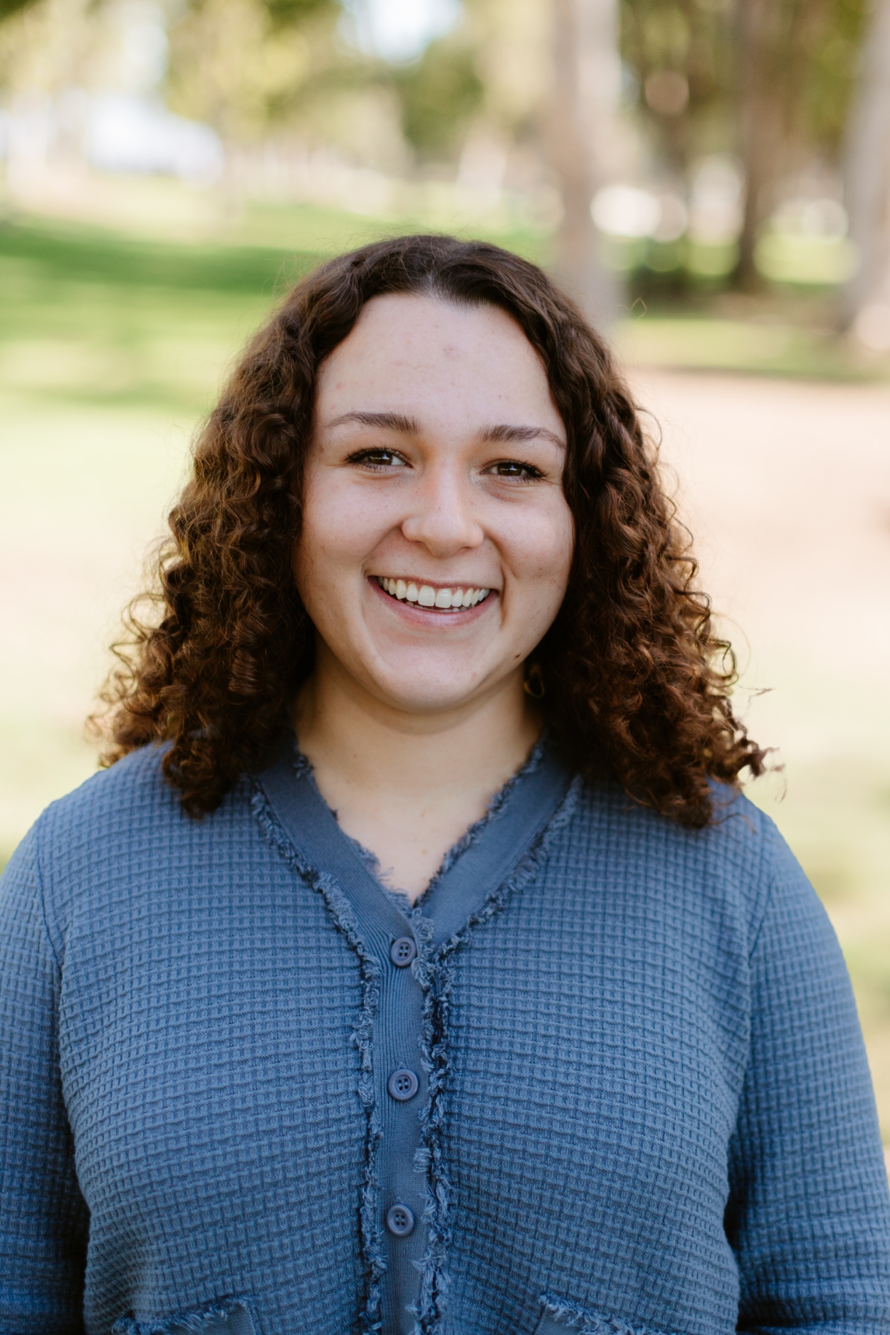 Headshot of Lauren Shields